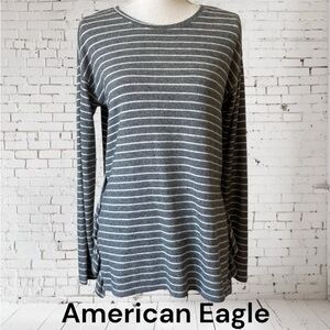 * ❤️AERIE by AMERICAN EAGLE SWEATER XSMALL